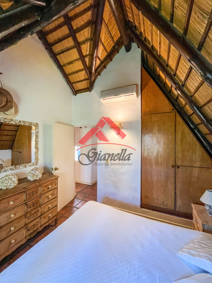 Casa ID.2077 - Casa en Pinares, Punta del Este