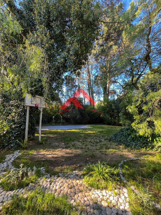 Casa ID.2077 - Casa en Pinares, Punta del Este