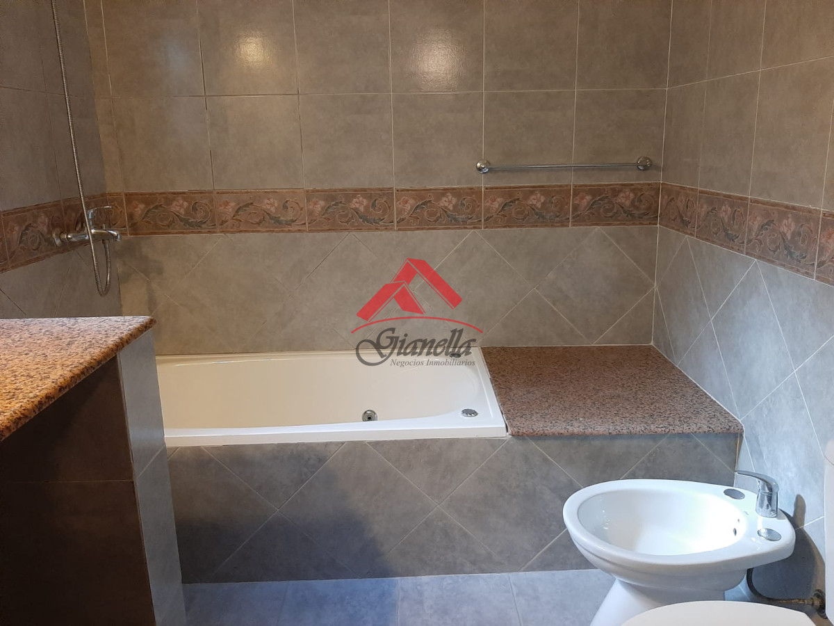 Casa ID.1577 - Casa en San Carlos