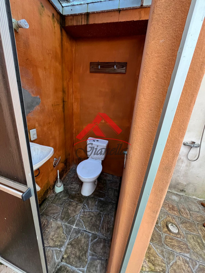 Casa ID.1993 - Casa en venta, San Carlos.