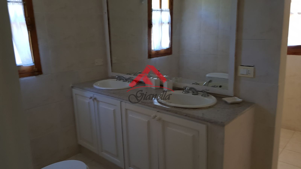 Casa ID.1116 - La Barra.