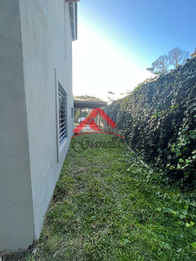 Casa ID.1813 - Alquiler mensual en Punta del este.