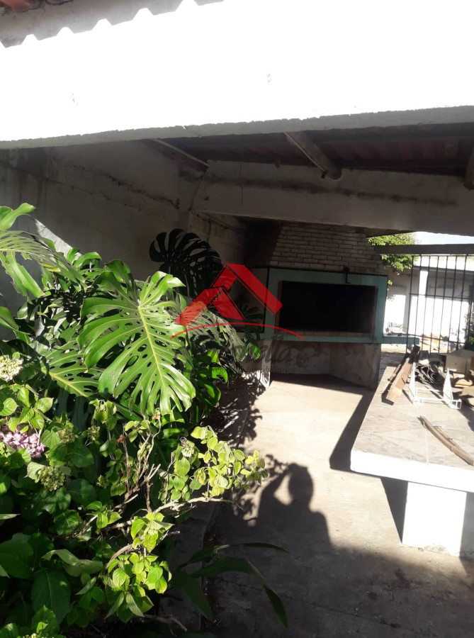 Casa ID.1831 - Casa en el centro de San Carlos