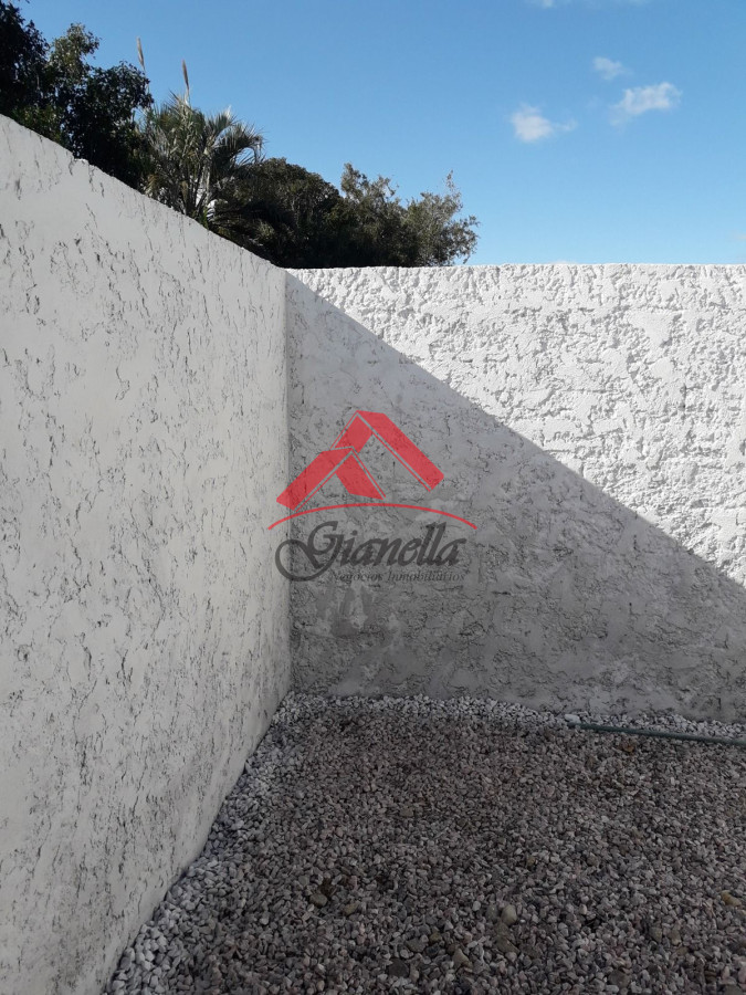 Casa ID.1997 - Casa en venta, San Carlos