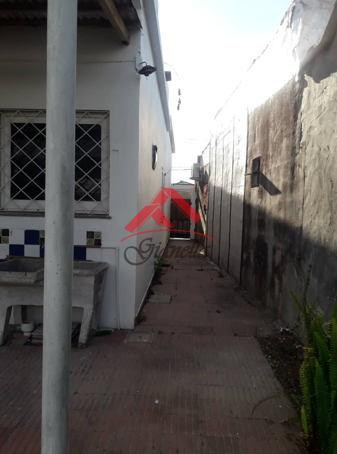 Casa ID.1831 - Casa en el centro de San Carlos