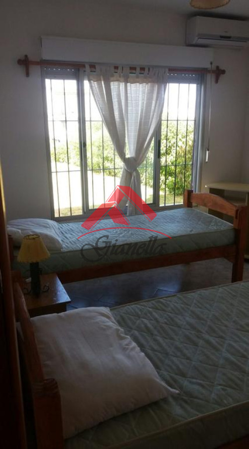 Casa ID.1124 - Balneario Buenos Aires.