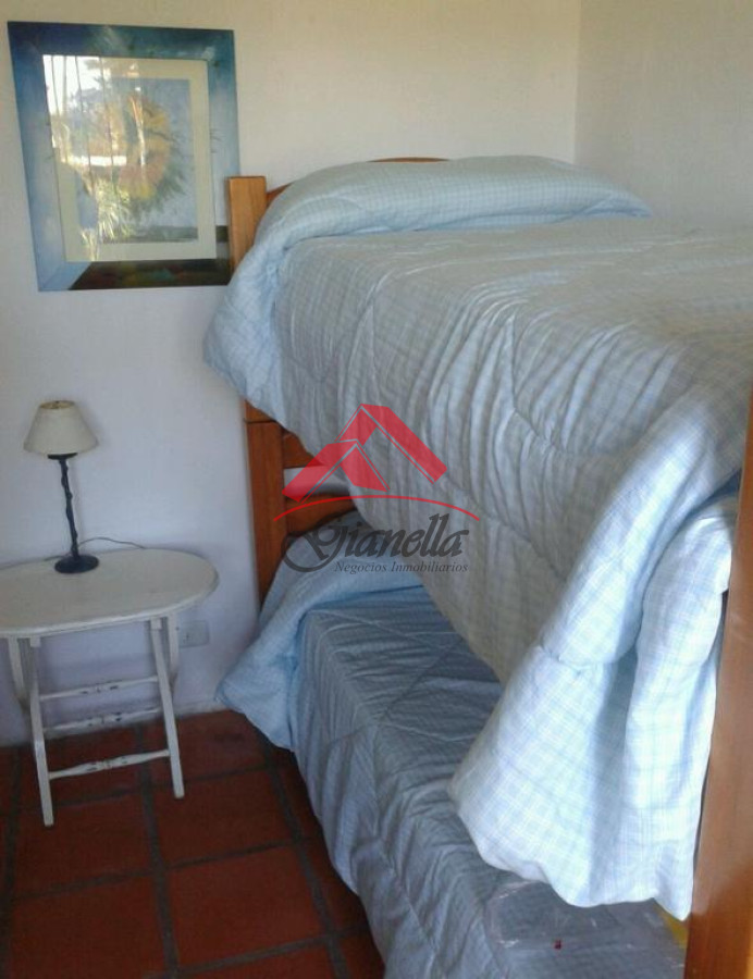 Casa ID.1220 - Gran casa en Montoya