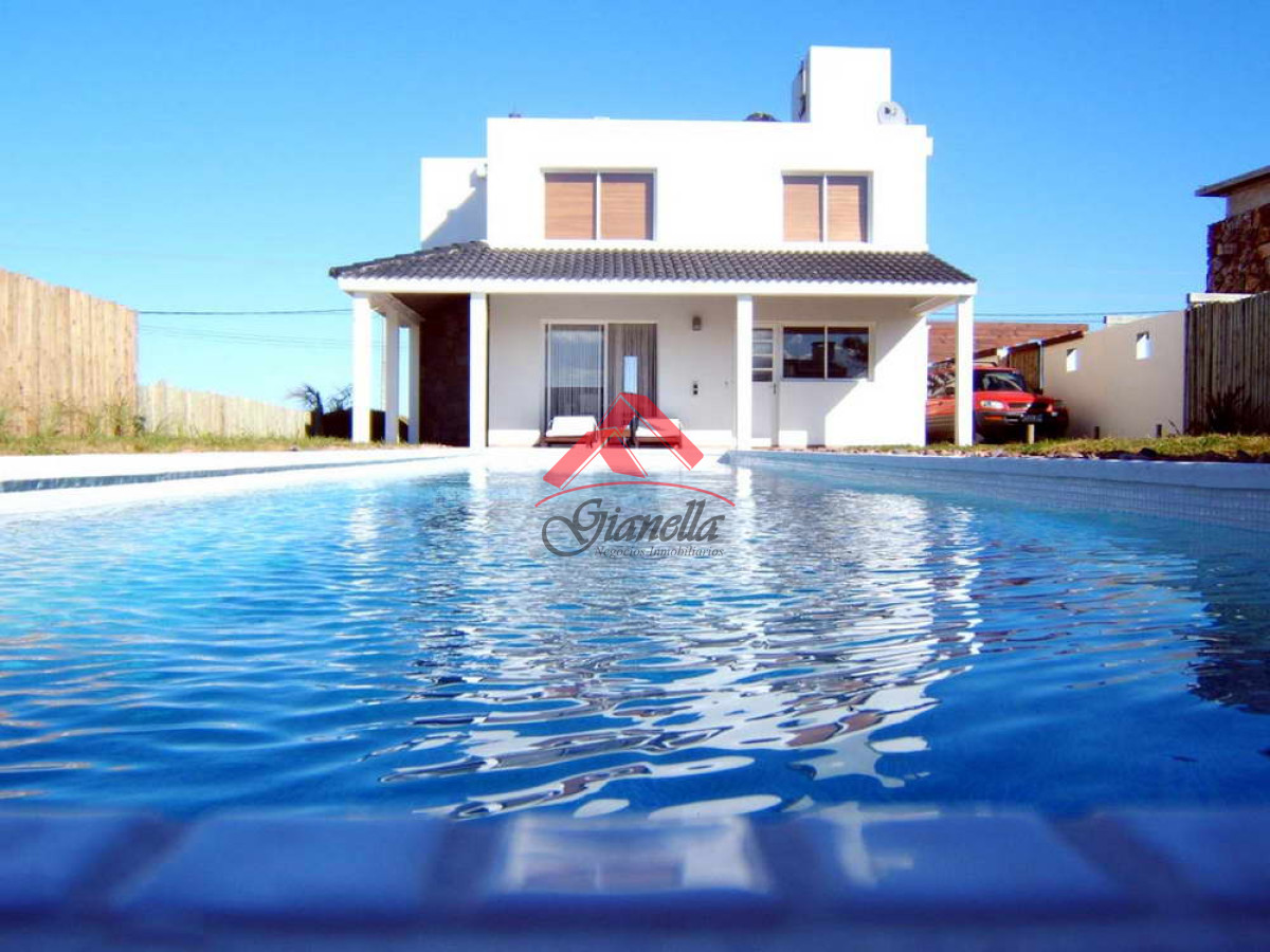 Casa ID.1310 - Casa frente al mar