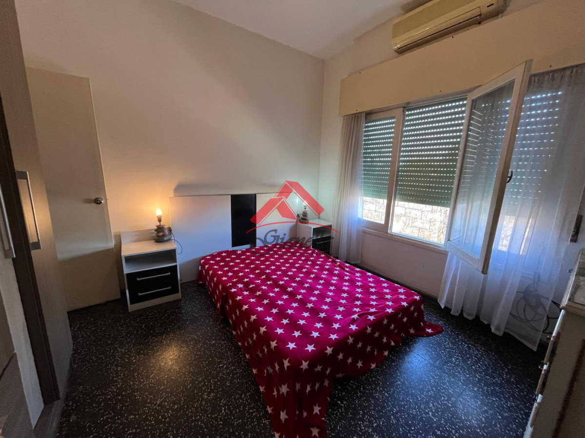 Casa ID.1993 - Casa en venta, San Carlos.