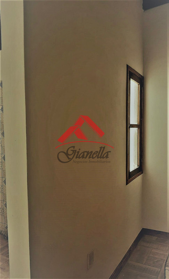 Casa ID.1997 - Casa en venta, San Carlos