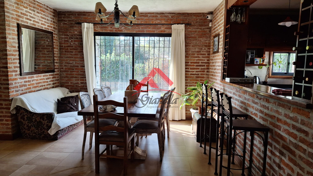 Casa ID.1508 - Casa en Pinares, Punta del Este.