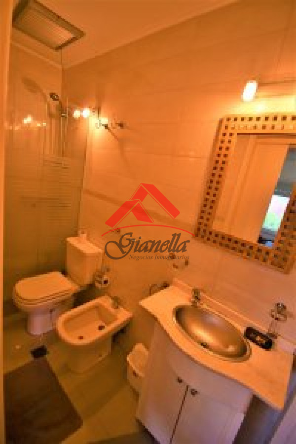 Casa ID.1209 - Casa en Playa Mansa