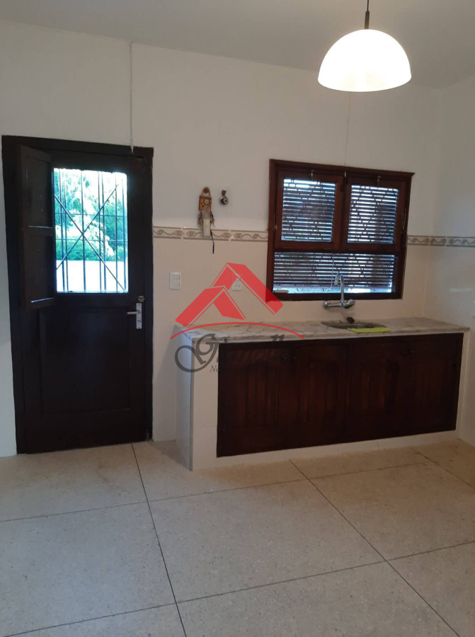 Casa ID.2147 - Impecable casa en venta en San Carlos