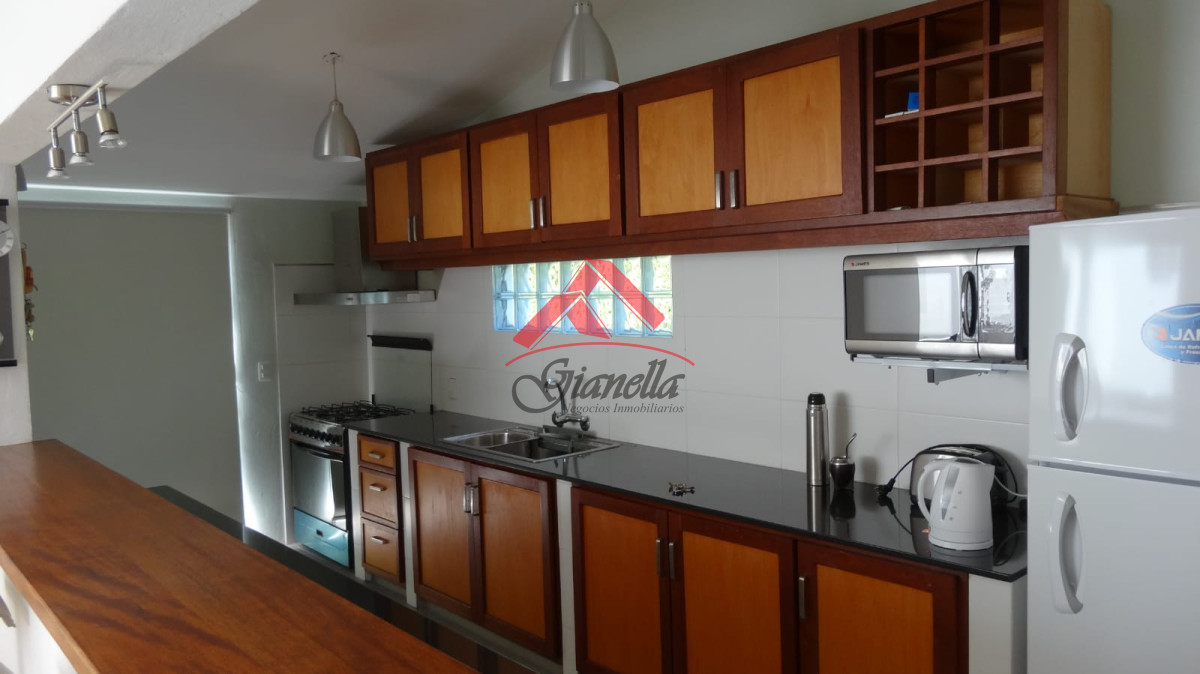 Casa ID.1138 - Jardines de Córdoba, Punta del Este.