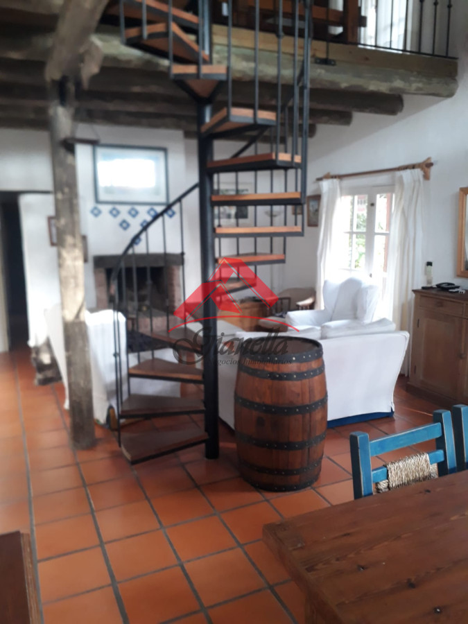 Casa ID.1219 - Montoya, La Barra.