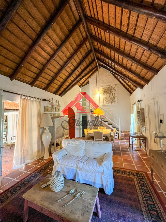 Casa ID.2077 - Casa en Pinares, Punta del Este