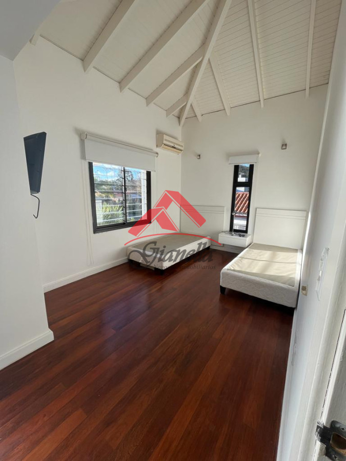 Casa ID.1813 - Alquiler mensual en Punta del este.