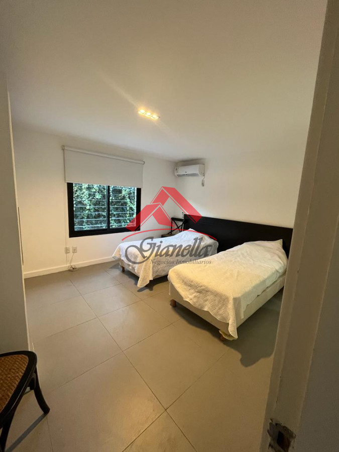 Casa ID.1813 - Alquiler mensual en Punta del este.