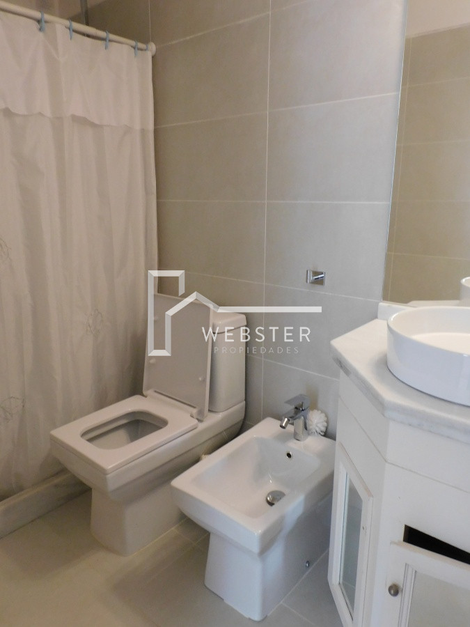 Apartamento ID.1614 - ALQUILA APARTAMENTO 3 DORMITORIOSPUNTA DEL ESTE MANSA 