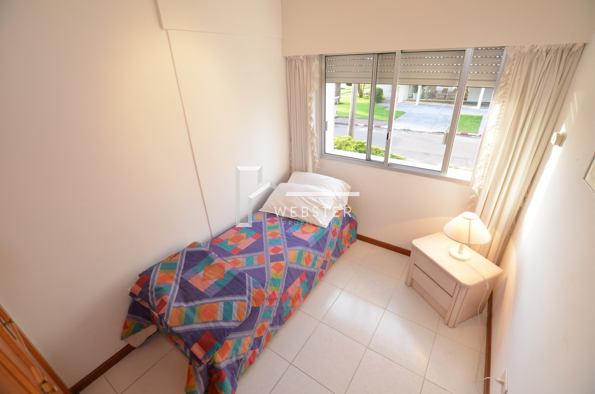 Apartamento ID.1614 - ALQUILA APARTAMENTO 3 DORMITORIOSPUNTA DEL ESTE MANSA 