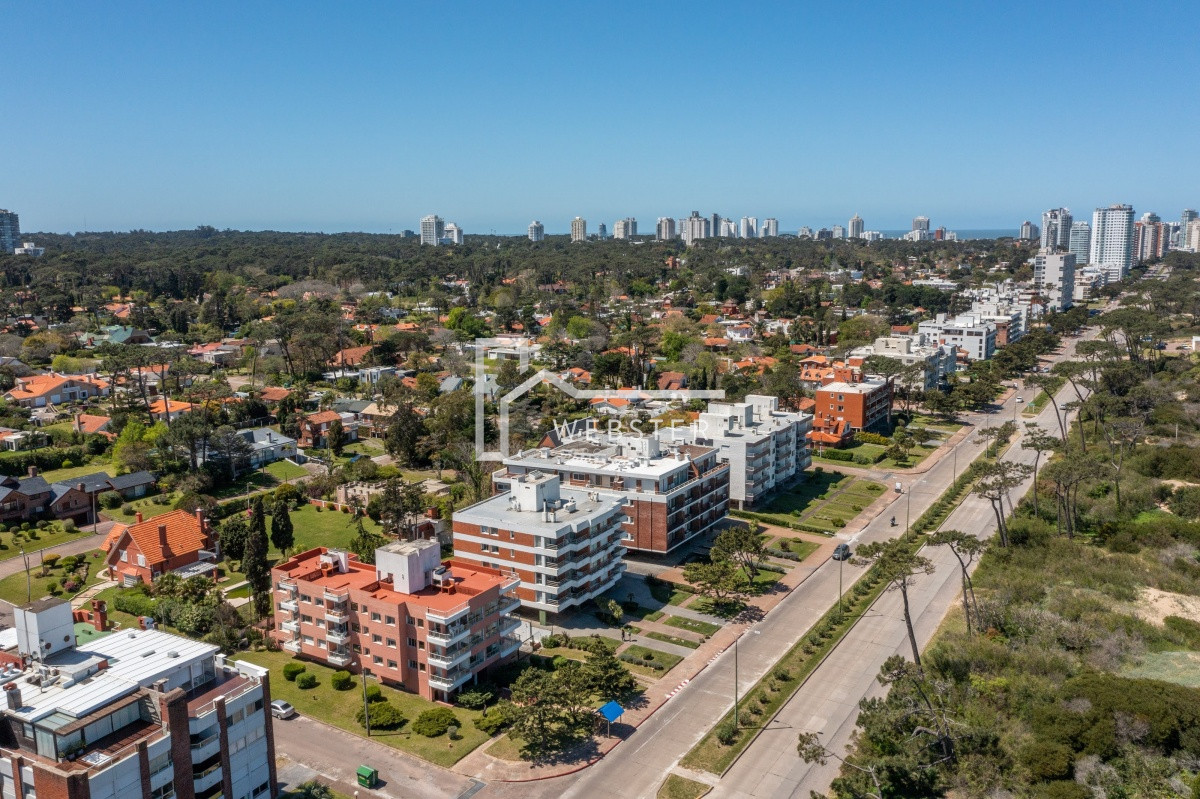 Apartamento ID.1614 - ALQUILA APARTAMENTO 3 DORMITORIOSPUNTA DEL ESTE MANSA 