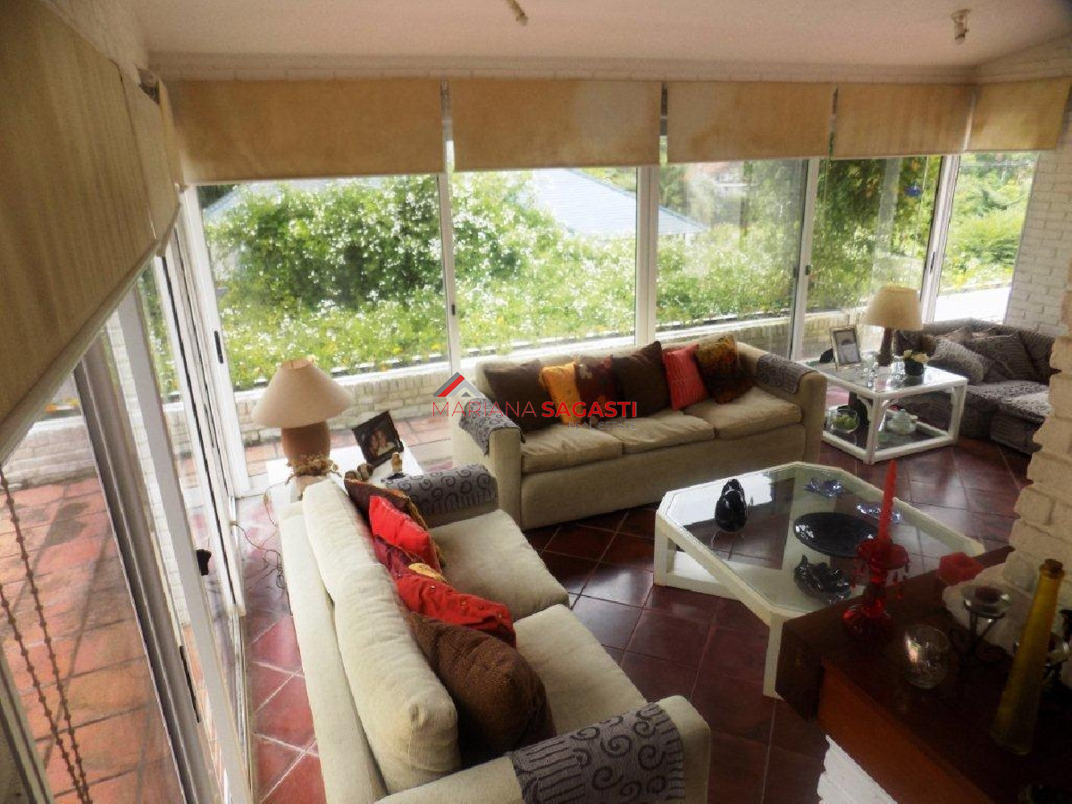 Casa ID.3866 - CHALET CUATRO DORMITORIOS!!