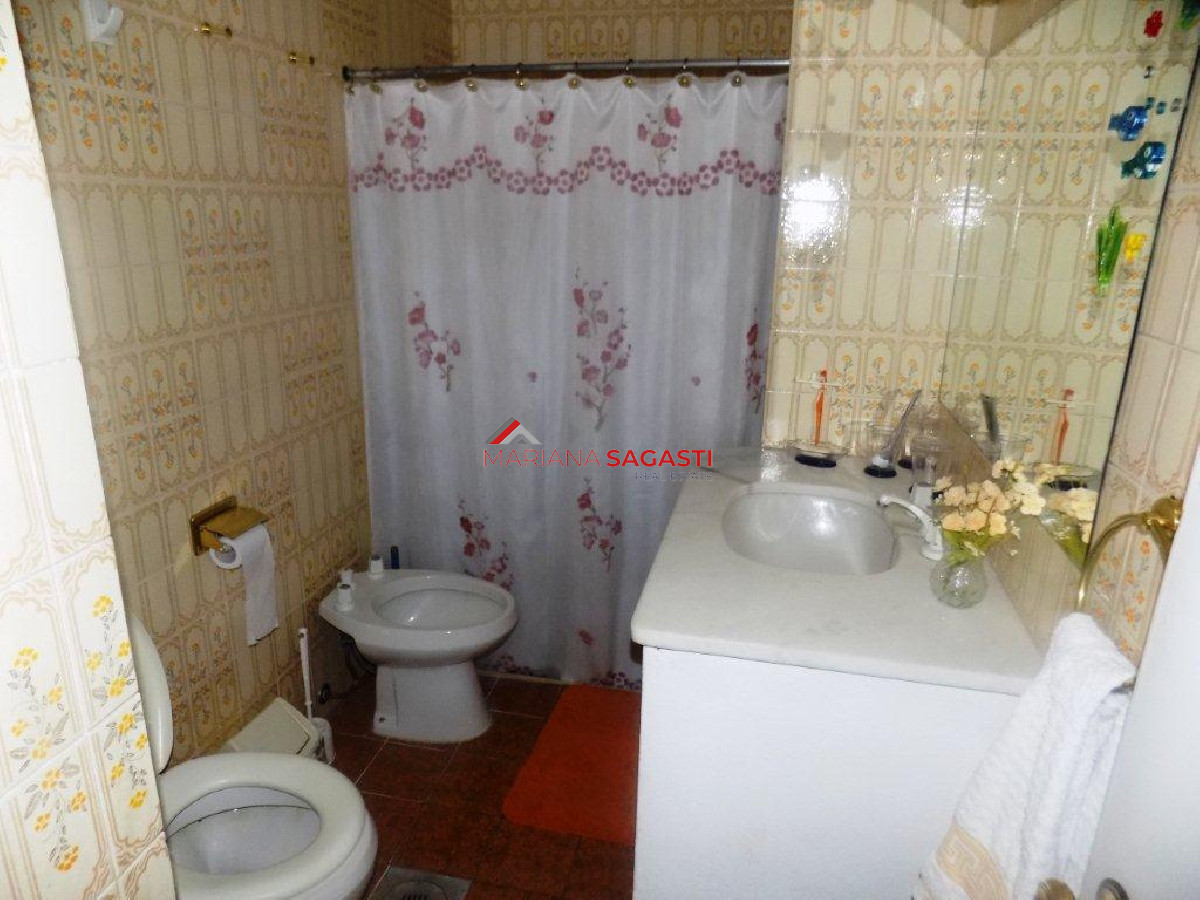 Casa ID.3866 - CHALET CUATRO DORMITORIOS!!