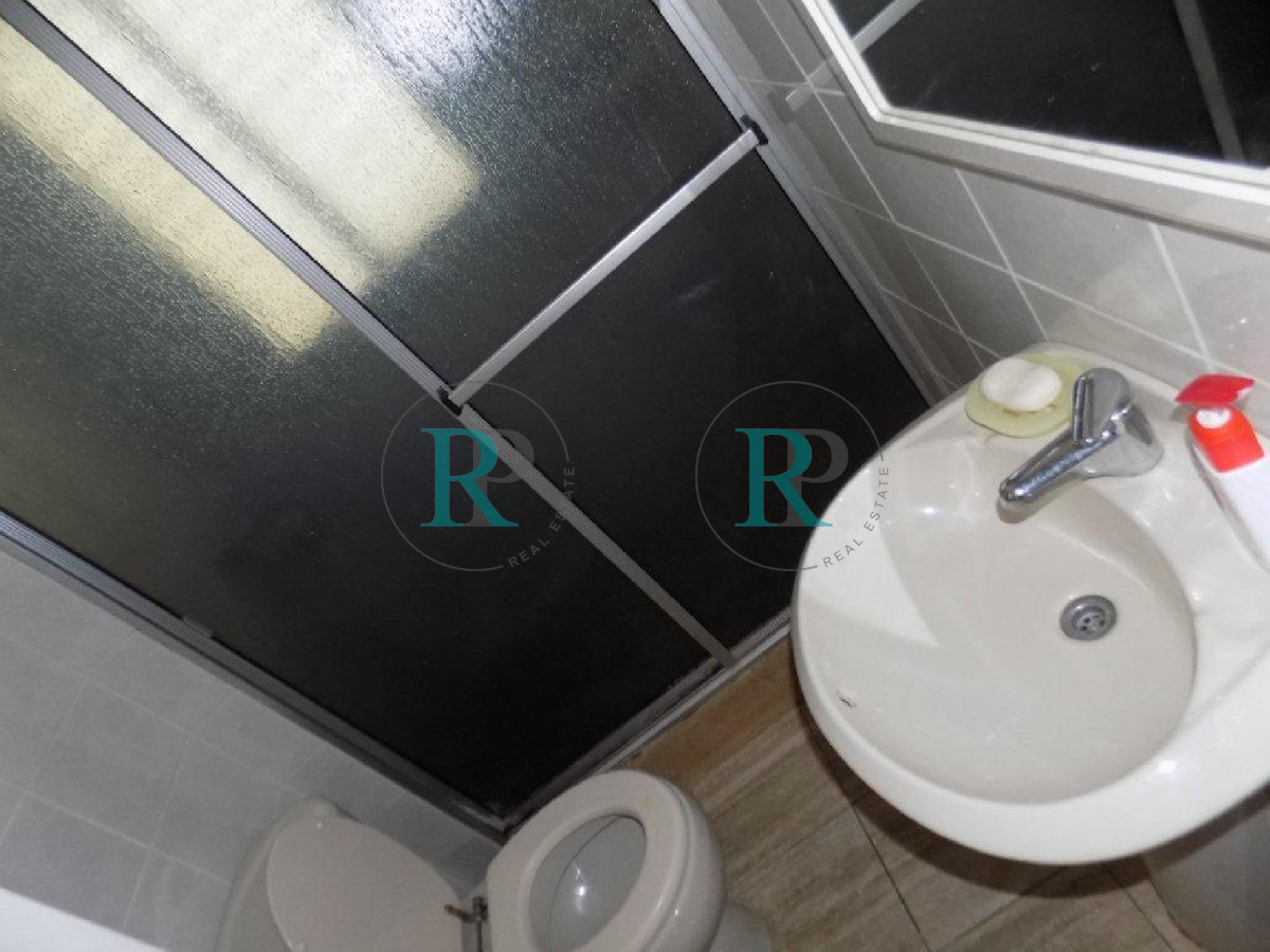 Apartamento ID.2710 - EDIFICIO 12 LUNAS VENTA DE APARTAMENTO 2 DORMITORIOS , 1 BAÑO !!!