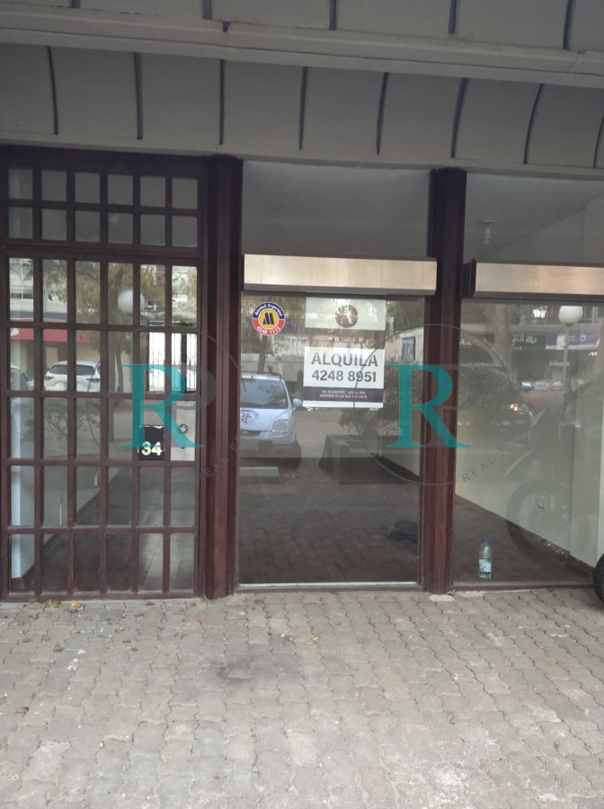 Local Comercial ID.122 - VENTA Y ALQUILER LOCAL COMERCIAL