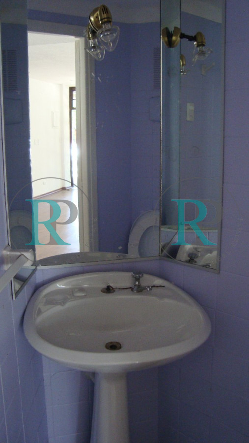 Local Comercial ID.122 - VENTA Y ALQUILER LOCAL COMERCIAL