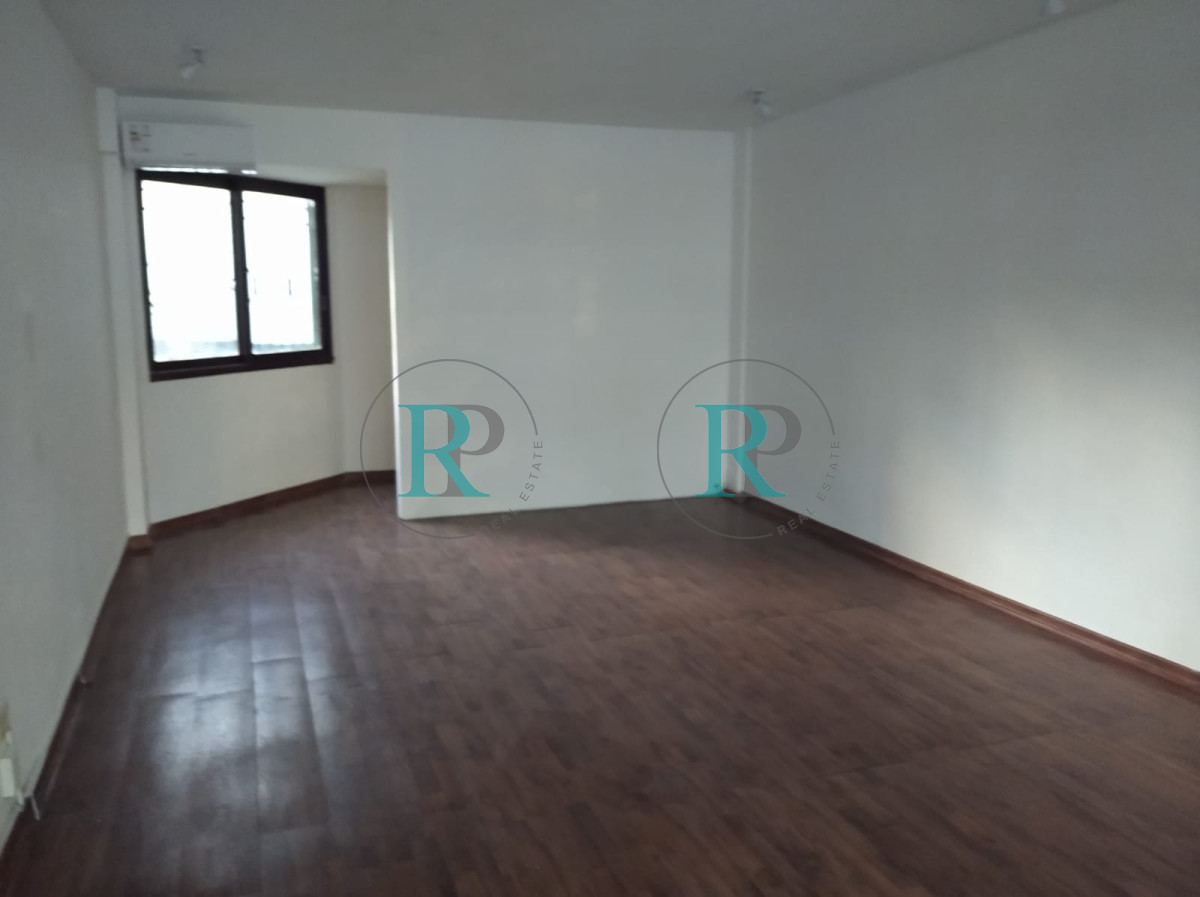 Local Comercial ID.122 - VENTA Y ALQUILER LOCAL COMERCIAL