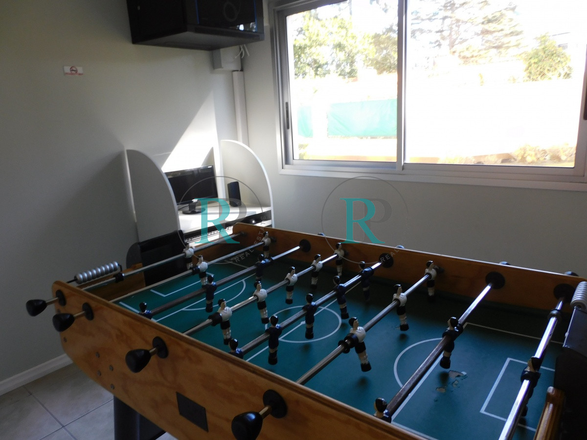 Apartamento ID.2710 - EDIFICIO 12 LUNAS VENTA DE APARTAMENTO 2 DORMITORIOS , 1 BAÑO !!!