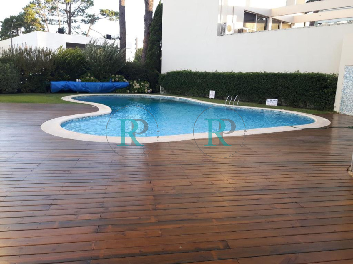 Apartamento ID.2710 - EDIFICIO 12 LUNAS VENTA DE APARTAMENTO 2 DORMITORIOS , 1 BAÑO !!!