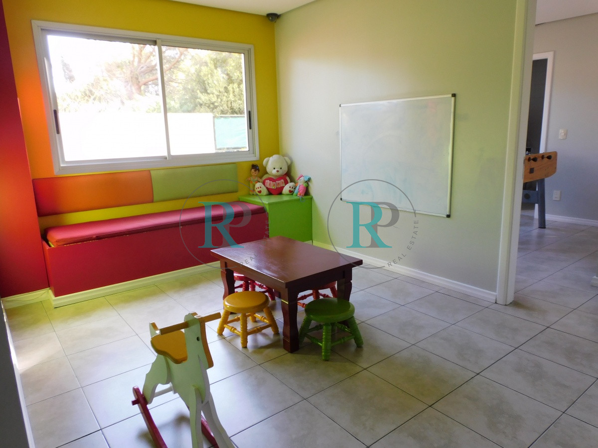 Apartamento ID.2710 - EDIFICIO 12 LUNAS VENTA DE APARTAMENTO 2 DORMITORIOS , 1 BAÑO !!!