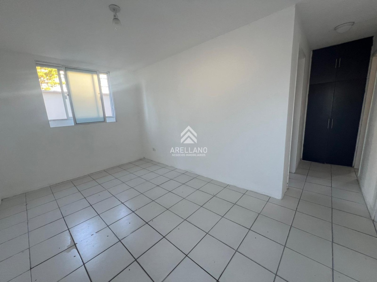 Local Comercial ID.5479 - ALQUILER ANUAL LOCAL ROOSEVELT 