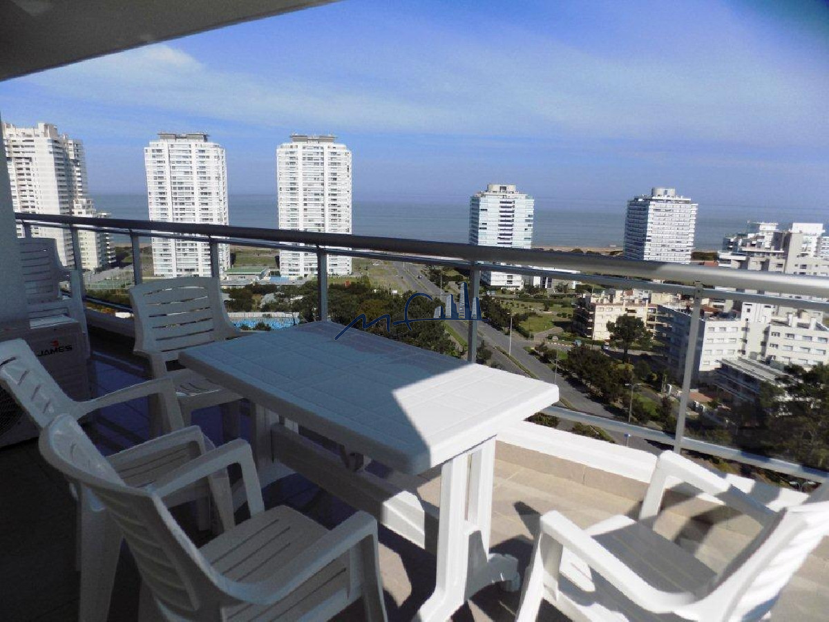 Apartamento ID.589 - TORRE ONE ALQUILA APARTAMENTOS -PUNTA DEL ESTE 