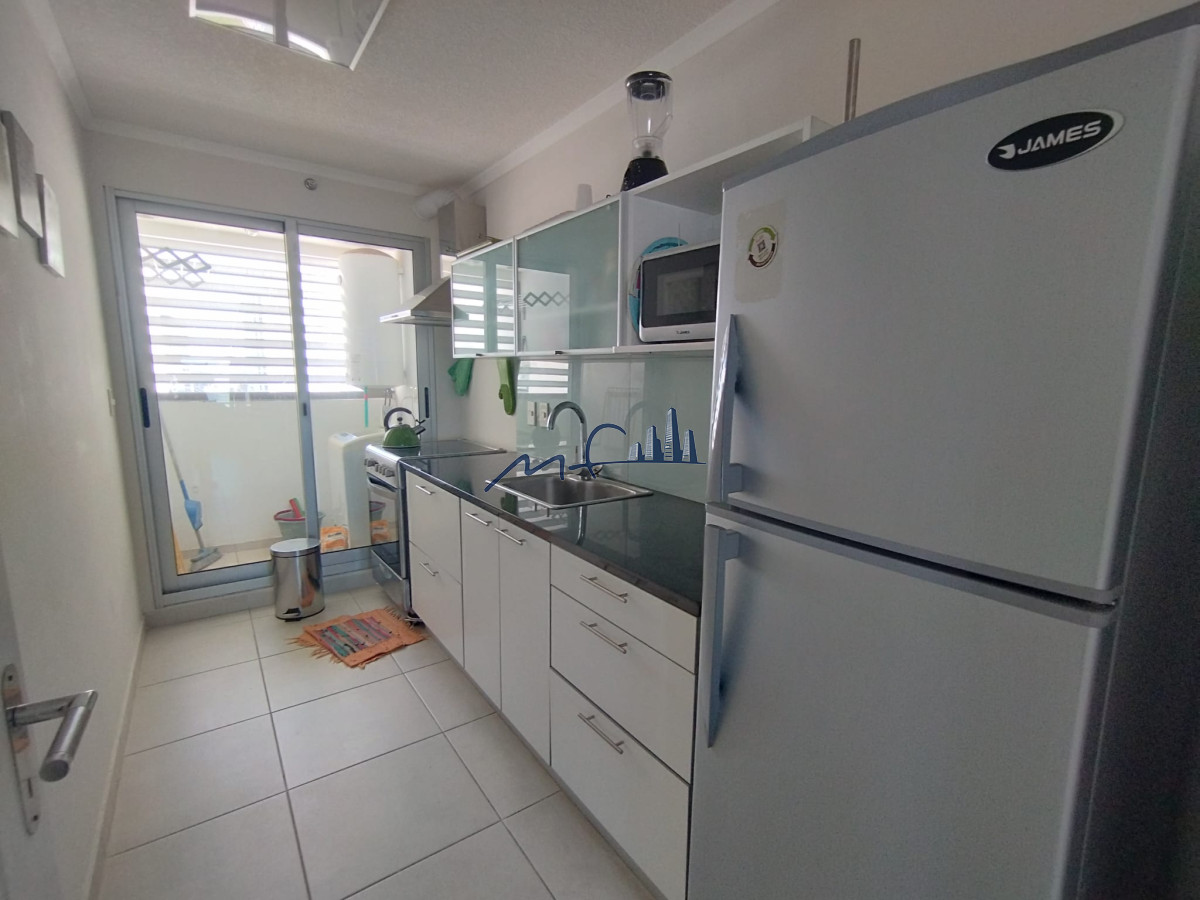 Apartamento ID.591 - APARTAMENTO CON EXCELENTE VISTA AL MAR !!! PUNTA DEL ESTE 