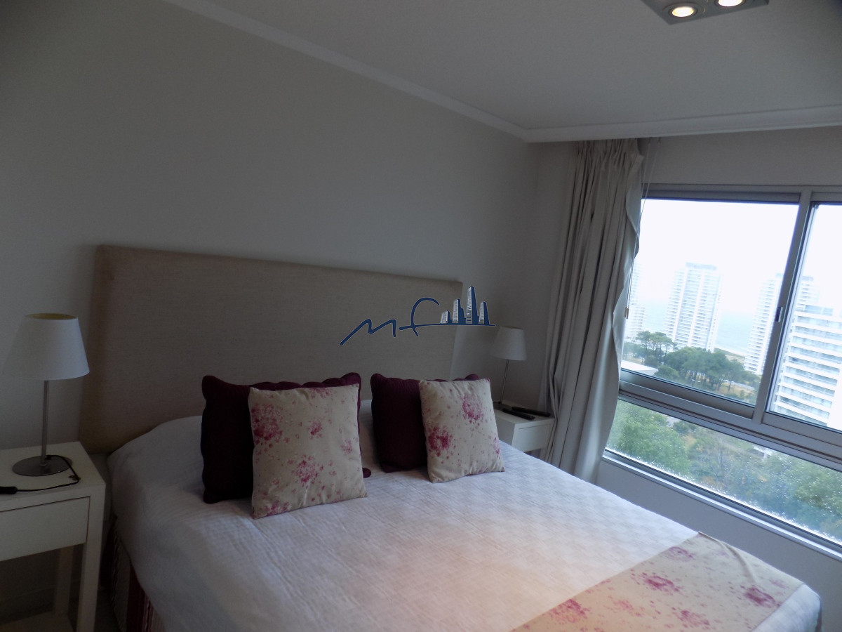 Apartamento ID.591 - APARTAMENTO CON EXCELENTE VISTA AL MAR !!! PUNTA DEL ESTE 
