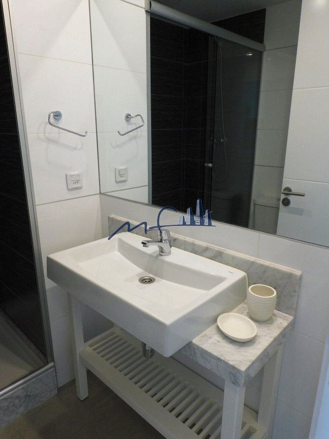 Apartamento ID.589 - TORRE ONE ALQUILA APARTAMENTOS -PUNTA DEL ESTE 