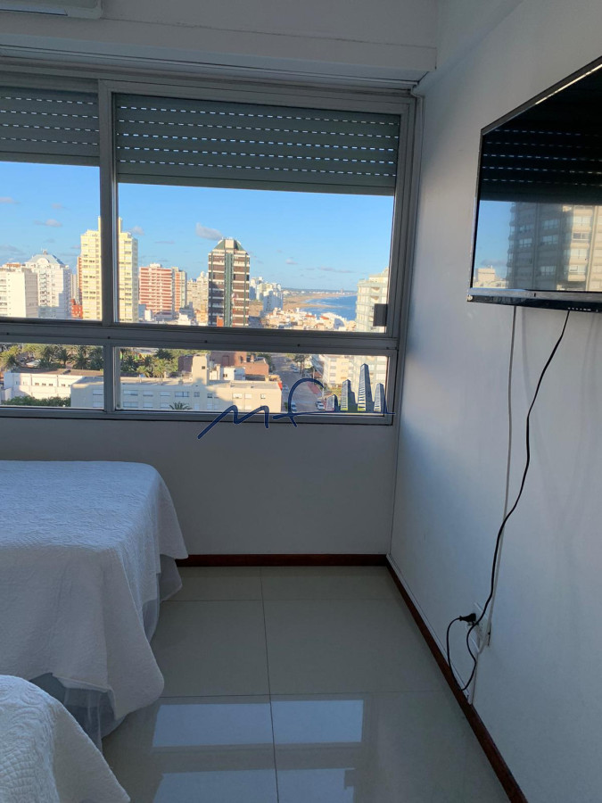 Apartamento ID.593 - PENINSULA - PUNTA DEL ESTE 