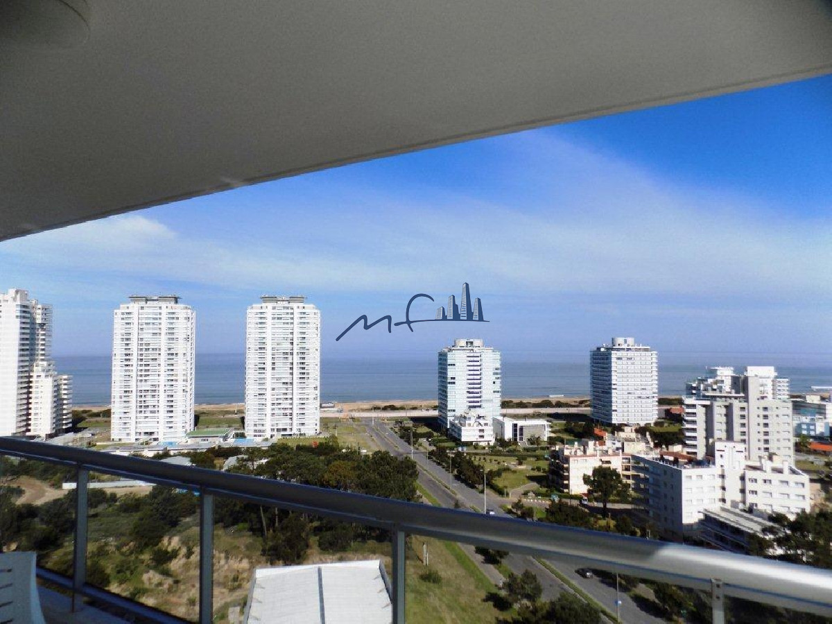Apartamento ID.589 - TORRE ONE ALQUILA APARTAMENTOS -PUNTA DEL ESTE 