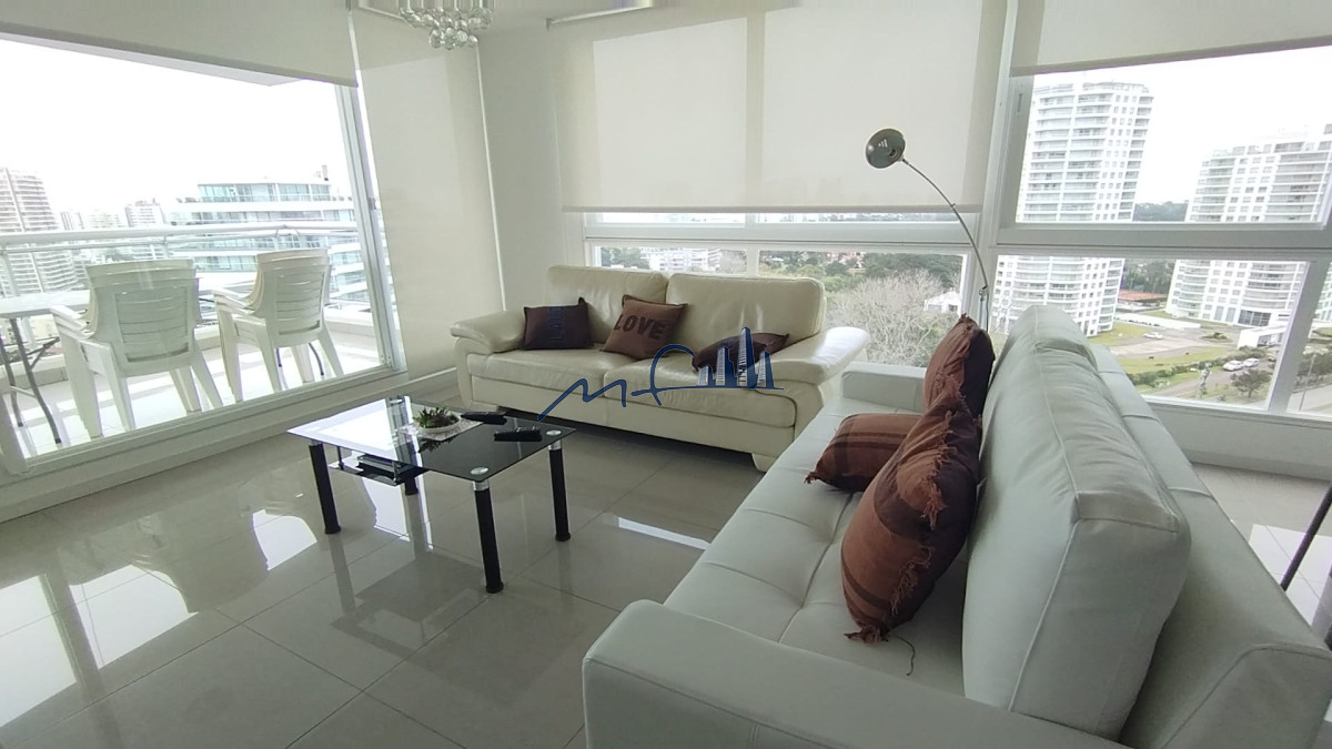 Apartamento ID.589 - TORRE ONE ALQUILA APARTAMENTOS -PUNTA DEL ESTE 