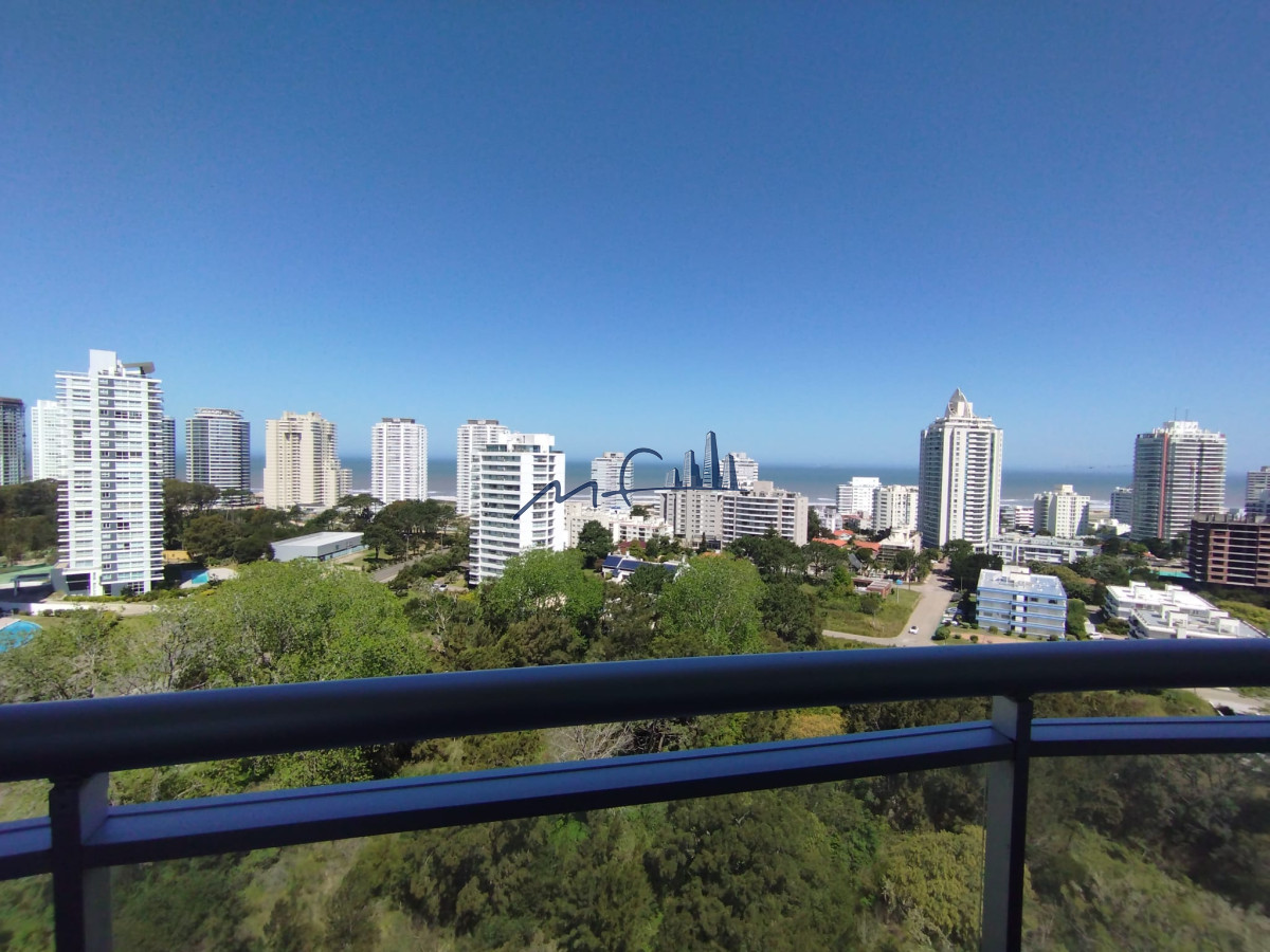 Apartamento ID.591 - APARTAMENTO CON EXCELENTE VISTA AL MAR !!! PUNTA DEL ESTE 