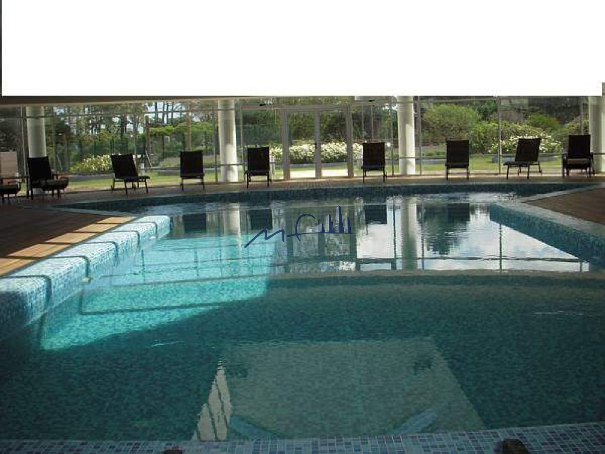 Apartamento ID.591 - APARTAMENTO CON EXCELENTE VISTA AL MAR !!! PUNTA DEL ESTE 