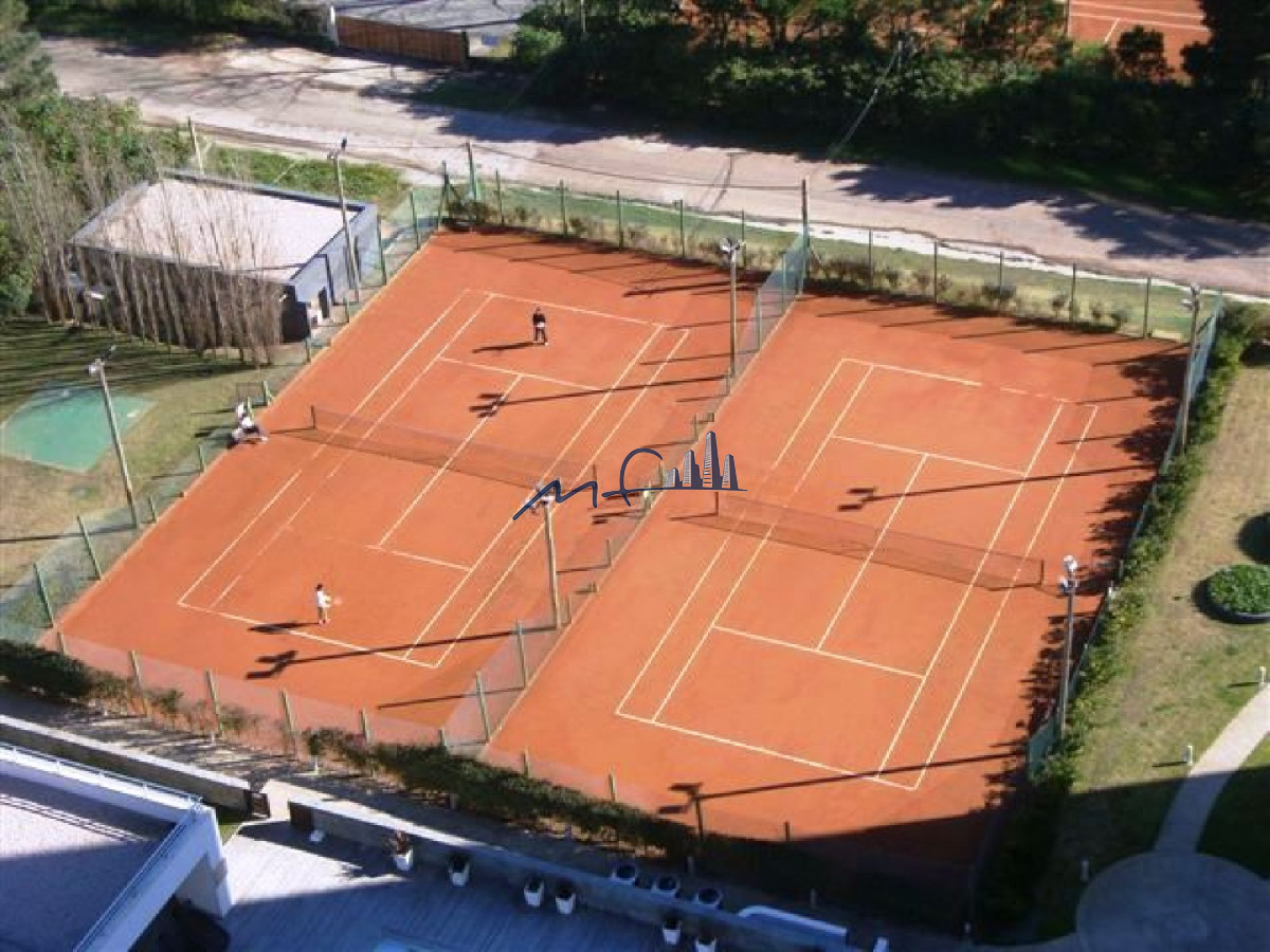 Apartamento ID.591 - APARTAMENTO CON EXCELENTE VISTA AL MAR !!! PUNTA DEL ESTE 