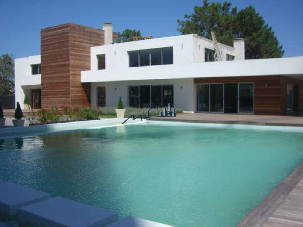 Apartamento ID.591 - APARTAMENTO CON EXCELENTE VISTA AL MAR !!! PUNTA DEL ESTE 