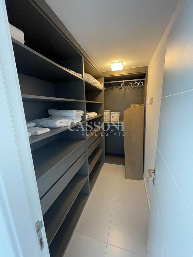Apartamento ID.1602 - APARTAMENTO EN PRIMERA FILA PLAYA MANSA -PUNTA DEL ESTE 