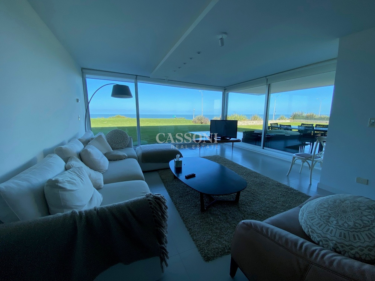 Apartamento ID.1602 - APARTAMENTO EN PRIMERA FILA PLAYA MANSA -PUNTA DEL ESTE 