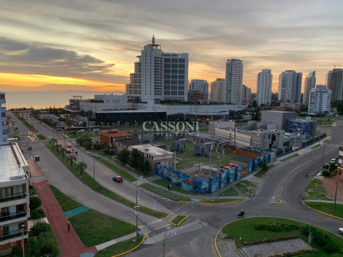 Apartamento ID.1618 - ESPECTACULAR PISO ALTO !!!!
