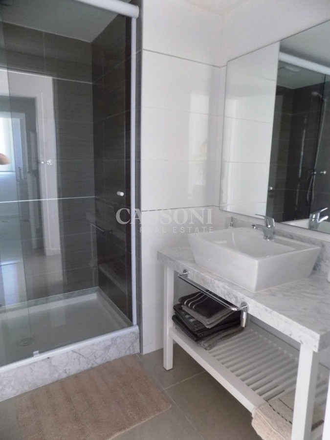 Apartamento ID.3763 - VENTA Y ALQUILER!! AMPLIO APARTAMENTO UN DORMITORIO !!